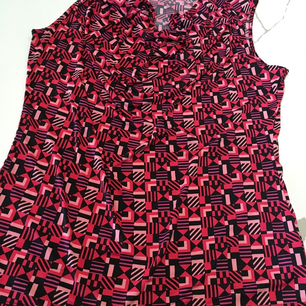 Worthington Red Black Geometric Blouse Size Large Women’s Shirt